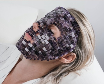 AMETHYST CRYSTAL AND AROMATHERAPY FACIAL